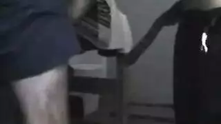 سكس كل العائله في الحمام